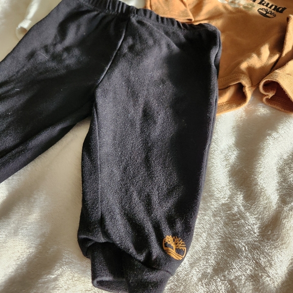 Timberland infant 3 piece outfit - Picture 4 of 5